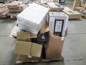 lot 104 image: WHOLESALE MIXED PALLET KITCHEN HOUSEWARES