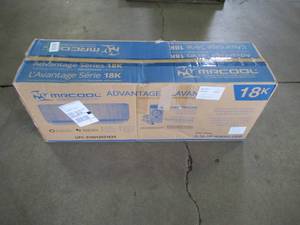 lot 14 image: Mrcool Advantage 3rd Gen 18,000 BTU 1.5 Ton Ductless Indoor Mini Split Air Conditioner A-18-HP-230B