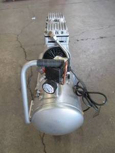 lot 37 image: California Air Tools 8.0 gal. 1.0 HP Ultra Quiet and Oil-Free Electric Air Compressor 8010