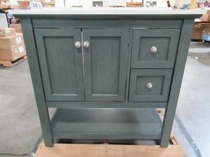 lot 122 image: Fresca Manchester Regal 36 in. W Bathroom Vanity with QuartzStone Vanity Top FCB2336VG-CWH-U