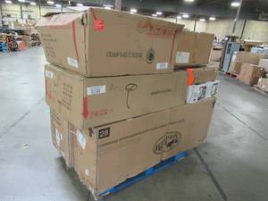 lot 344 image: WHOLESALE MIXED PALLET OF MISCELLANEOUS FURNITURE, HOME DECOR AND MORE