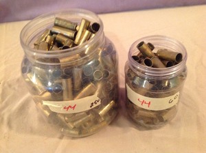 lot 24 image: 310 44 Casings