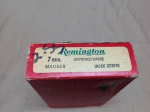 lot 61 image: Box Rem 7mm Mauser Unprimed Cases