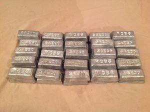 lot 124 image: 50# Lead Ingots