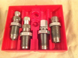 lot 134 image: Lee 9mm Luger Reloading Dies