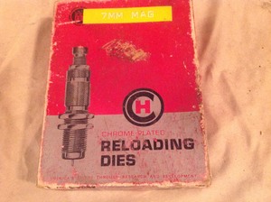 lot 139 image: 7mm Mag Reloading Dies