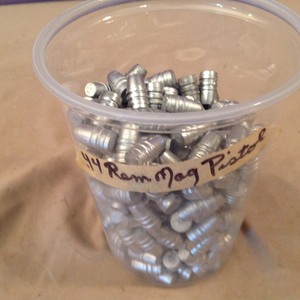 lot 191 image: 9# 44 Rem Mag Pistol Bullets