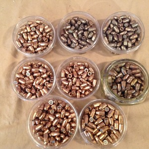 lot 195 image: 18# 9mm Bullets