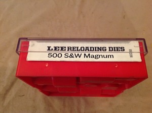 lot 225 image: Lee 500 S&W Reloading Dies