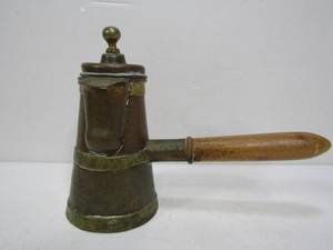 lot 14 image: Antique Copper & Brass Wood Handled Coffee Pot