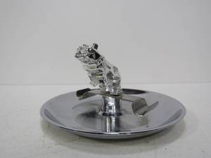 lot 46 image: Vintage Chrome MACK TRUCKS Advertising Bulldog Ashtray