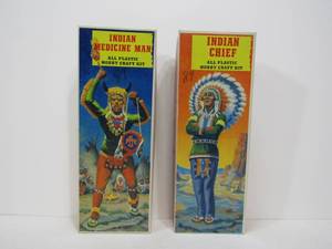 lot 49 image: Vintage Unused PYRO Indian Chief & Medicine Man Model Kits