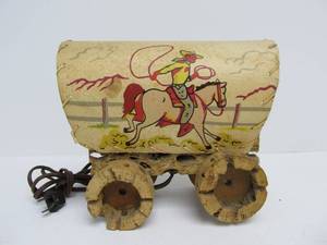 lot 160 image: Vintage 1950s Cactus Wood Western Cowboy Stagecoach Lamp