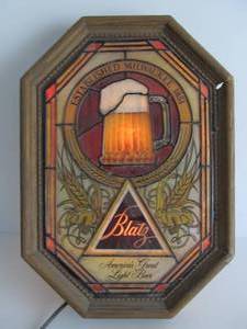 lot 186 image: Working Vintage BLATZ Lighted MOTION Beer Sign