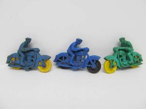 lot 199 image: 3 Vintage 1940s AUBURN Rubber Motorcycle Toys