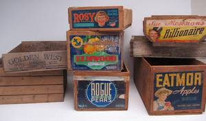 lot 65 image: Lot of Vintage Wooden Advertising Fruit Crates