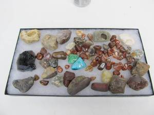 lot 228 image: Lot of Polished Agates Semi-Precious Stones etc