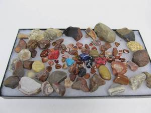 lot 229 image: Lot of Polished Agates Semi-Precious Stones etc