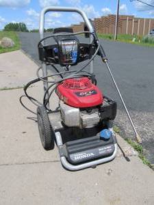 lot 243 image: Honda GCV 160 Pressure Washer