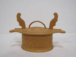 lot 347 image: Small Ornate Vintage Swedish Tine Box