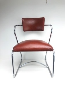 lot 326 image: Mid Century Tubular Chrome Z-Frame Armchair