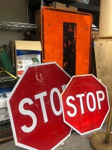 lot 333 image: Lot of 5 Metal Street Signs