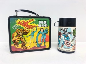 lot 23 image: Vintage 1976 Aladdin MARVEL SUPER HEROES Embossed Metal Lunchbox wThermos