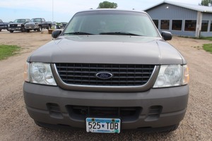 2002 Ford Explorer XLS 4x4 - 2 Owners -