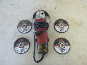 lot 16 image: Tool Shop 4 12 Angle Grinder