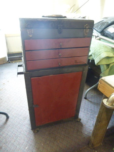 lot 33 image: 2 Piece Toolbox