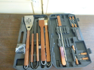 lot 41 image: Grill Set