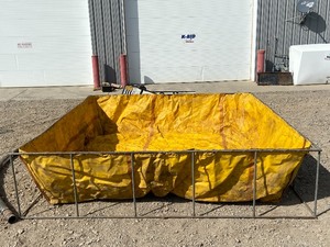 lot 4 image: 1250-Gallon Portable Water-Supply Pool