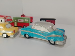 lot 206 image: Beautiful Set of Ten  Vintage  Porcelain Cars