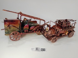 lot 223 image: Vintage Copper Fire Truck Music Boxes 2 Pcs 2