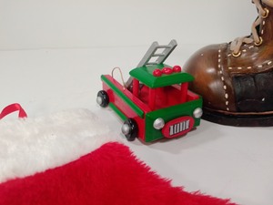 lot 226 image: Firefighter Christmas Collection