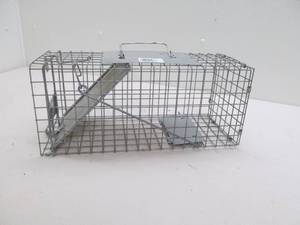 lot 4 image: Havahart live trap