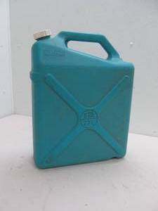 lot 6 image: reliance water container