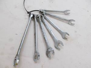 lot 19 image: wrenches
