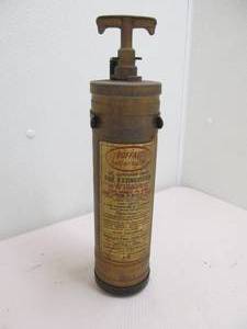 lot 73 image: buffalo fire extinguisher