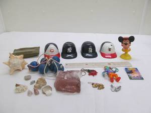 lot 127 image: dcor ,keepsakes