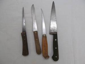 lot 131 image: vintage knives