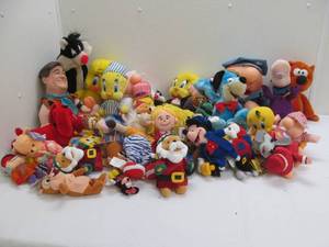 lot 213 image: NIP toys