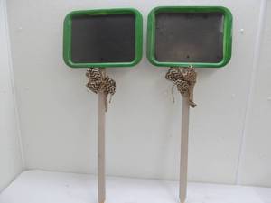 lot 218 image: chalk board signs