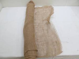 lot 224 image: burlap