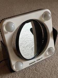 lot 165 image: Vintage Conair Make-Up Mirror