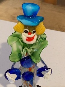lot 10 image: Glass Clown and Ron Lee Clown