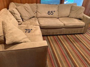 lot 120 image: Room and Board Sectional Sofa