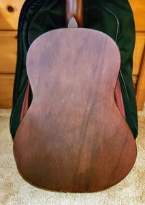 lot 36 image: Olympia Acoustic Guitar