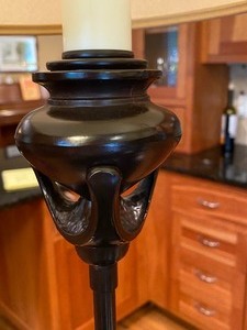 lot 94 image: Pair of Lamps