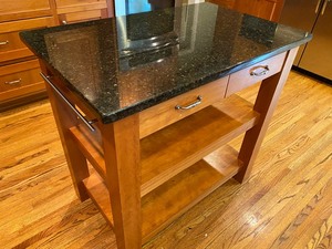 lot 153 image: Quality PortableMovable Kitchen Island with Granite Top